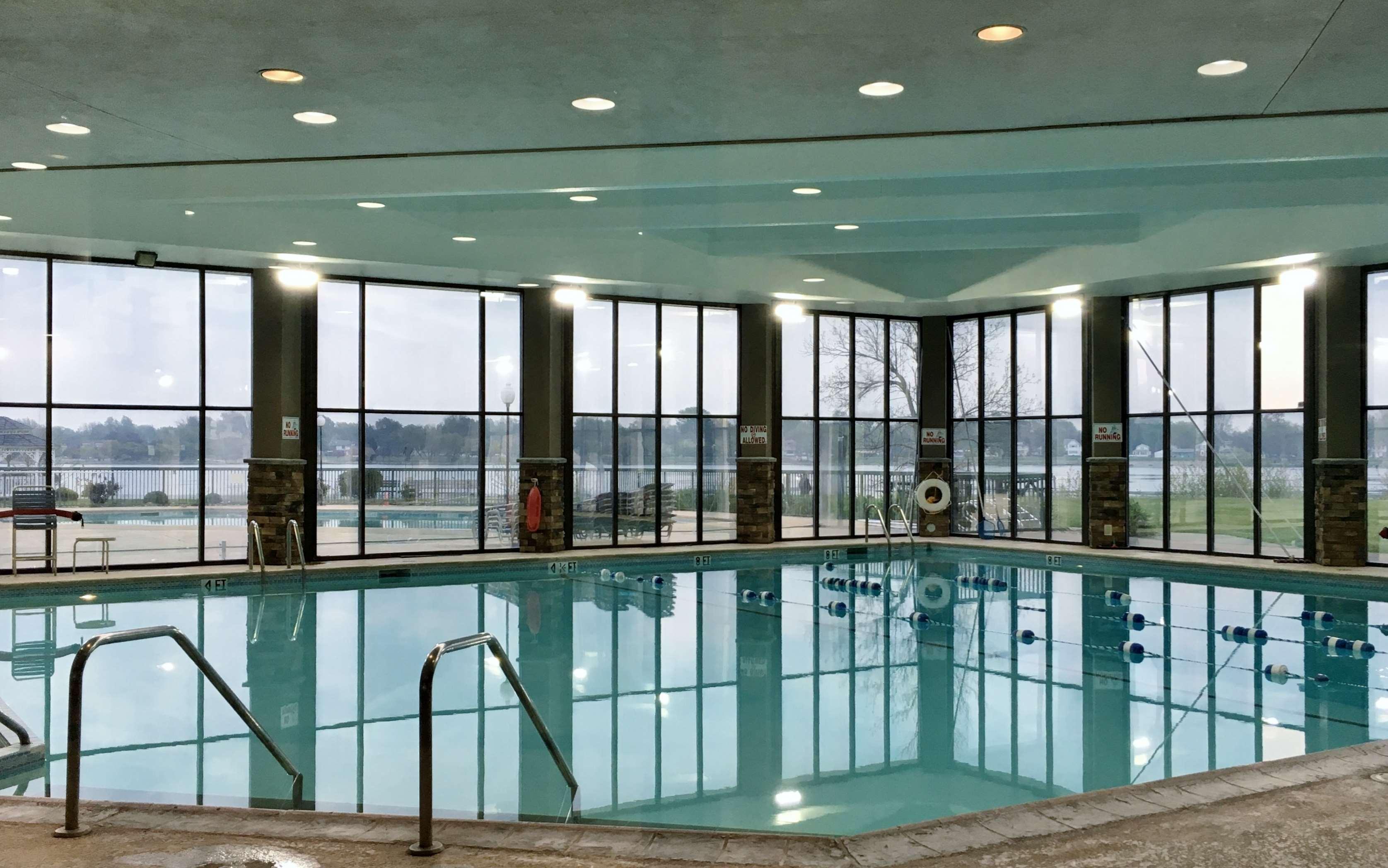 Radisson Hotel Niagara Falls-Гранд-Айленд Экстерьер фото