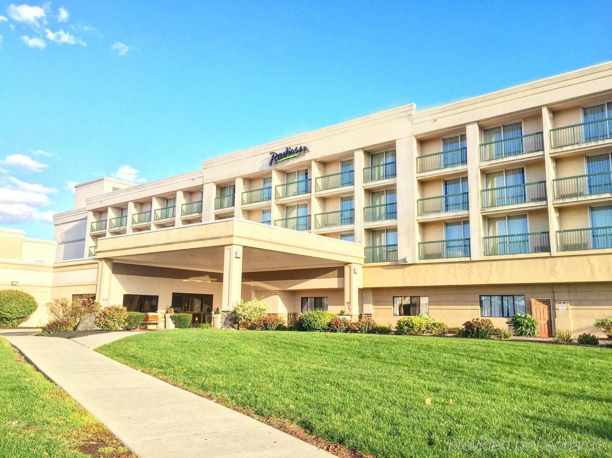 Radisson Hotel Niagara Falls-Гранд-Айленд Экстерьер фото